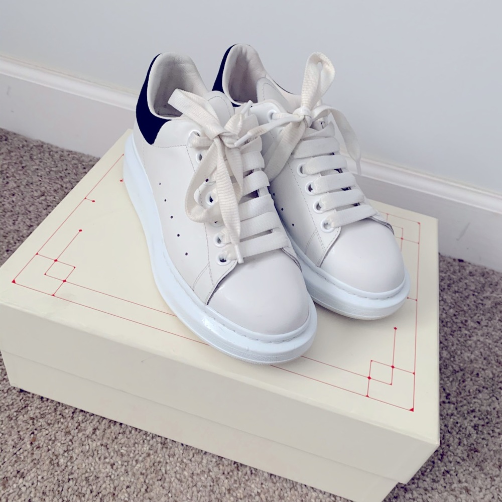 Alexander Mcqueen